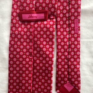 Brioni Vibrant Red Geometric Silk Tie
